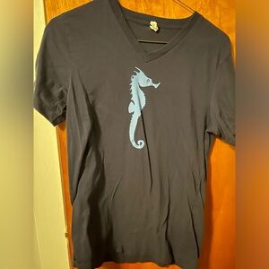 Used men’s v neck tee